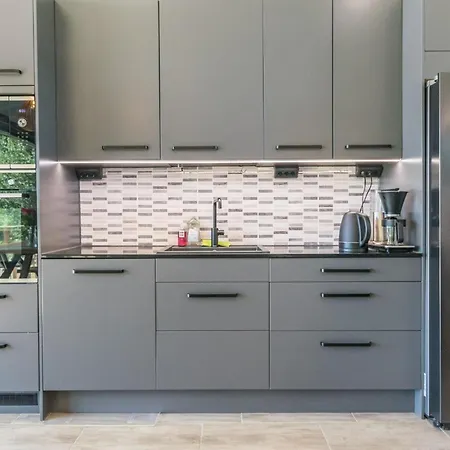 Aura By Interhome *